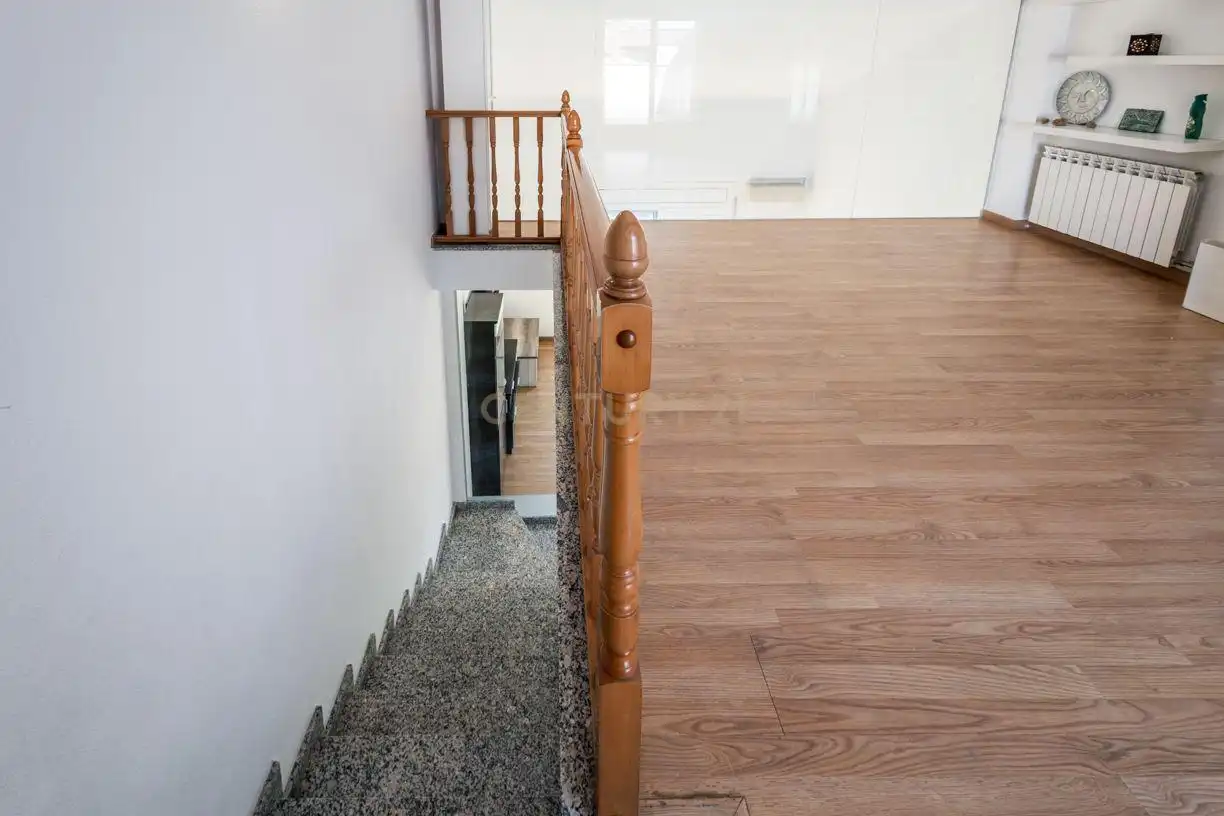 Apartament en venda en Sant Vicenç Dels Horts amb Aire condicionat i Balcó