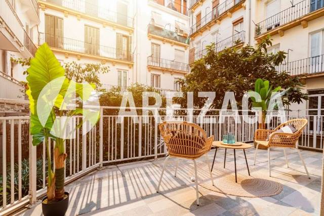 Piso en Venta en Askatasunaren Hiribidea libertad, 33 en Área Romántica