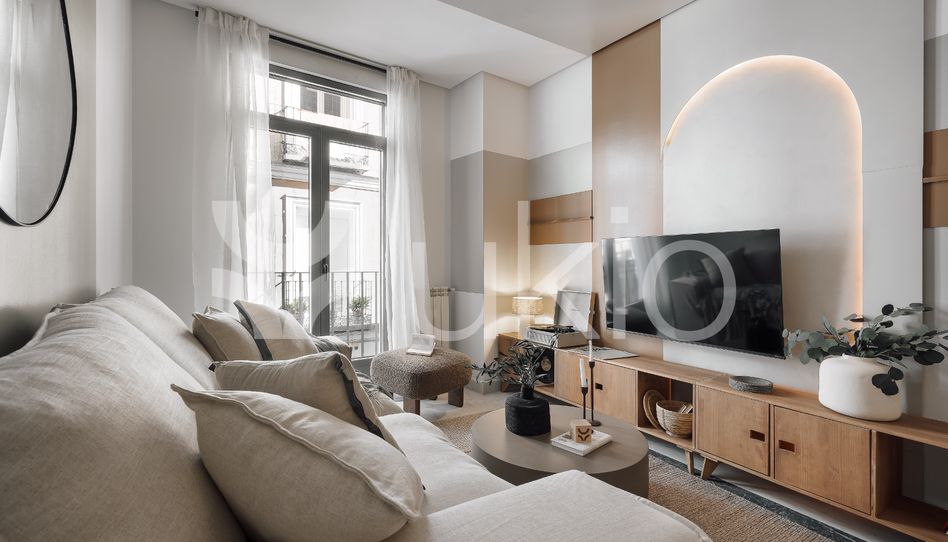 Apartamento de alquiler en Calle de la Farmacia, Justicia - Chueca