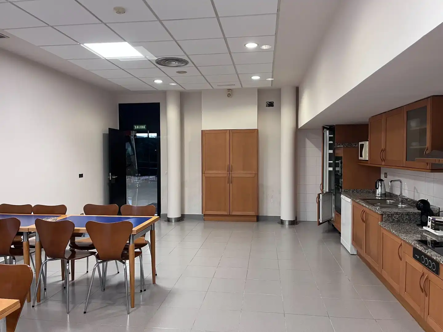 Cocina de Oficina de alquiler en Vitoria - Gasteiz con Calefacción
