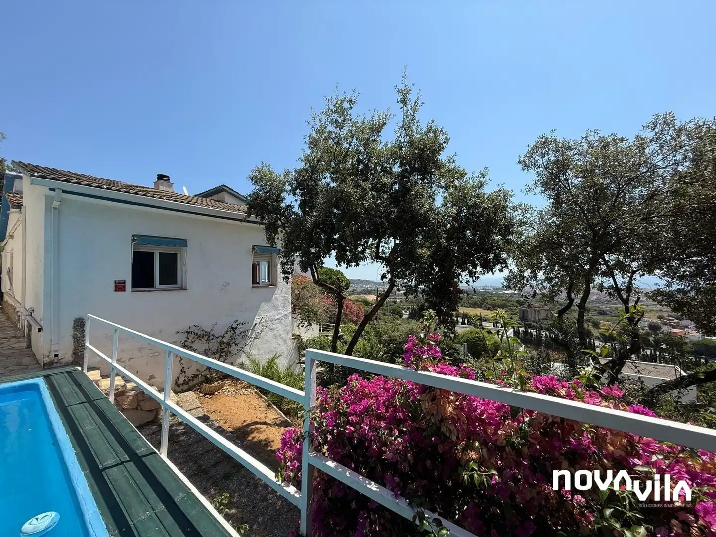 Garden of Houses for sale in Pineda de Mar  with Parquet flooring