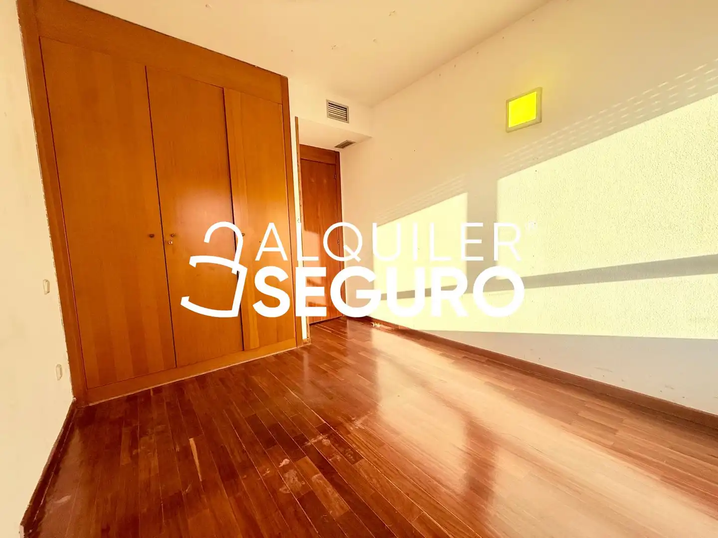 Flat for rent in de Pablo Iglesias, Bellas Vistas