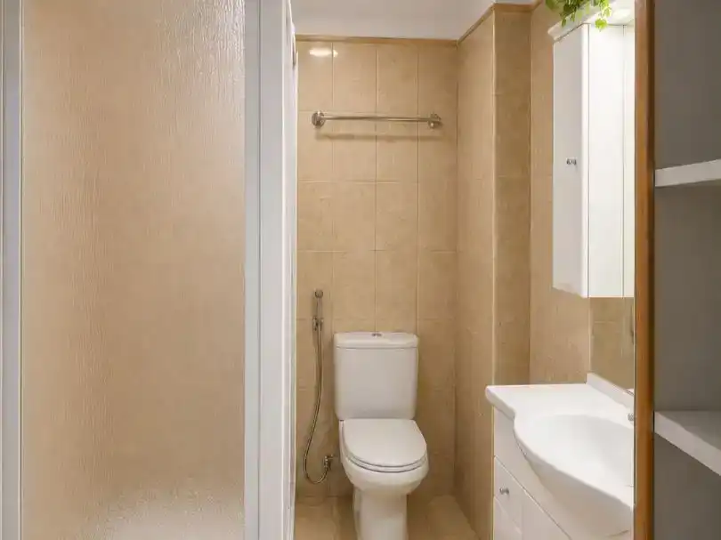 Baño de Piso en venta en Los Llanos de Aridane con Aire acondicionado, Trastero y Amueblado
