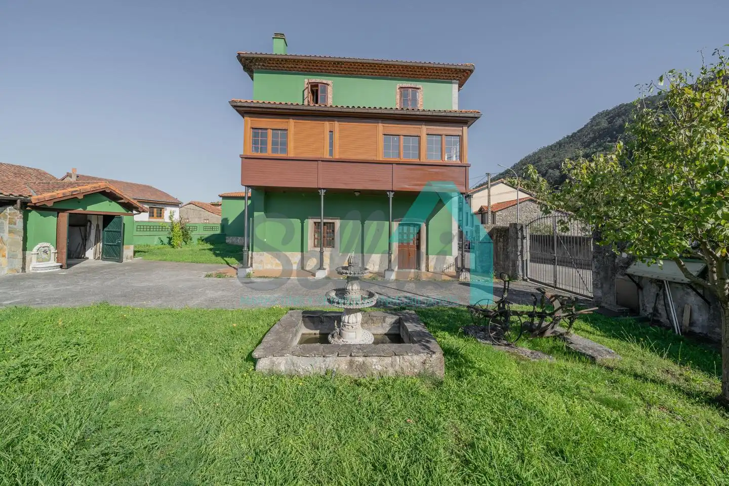 Exterior view of Houses for sale in Pravia  with Heating, Private garden and Parquet flooring