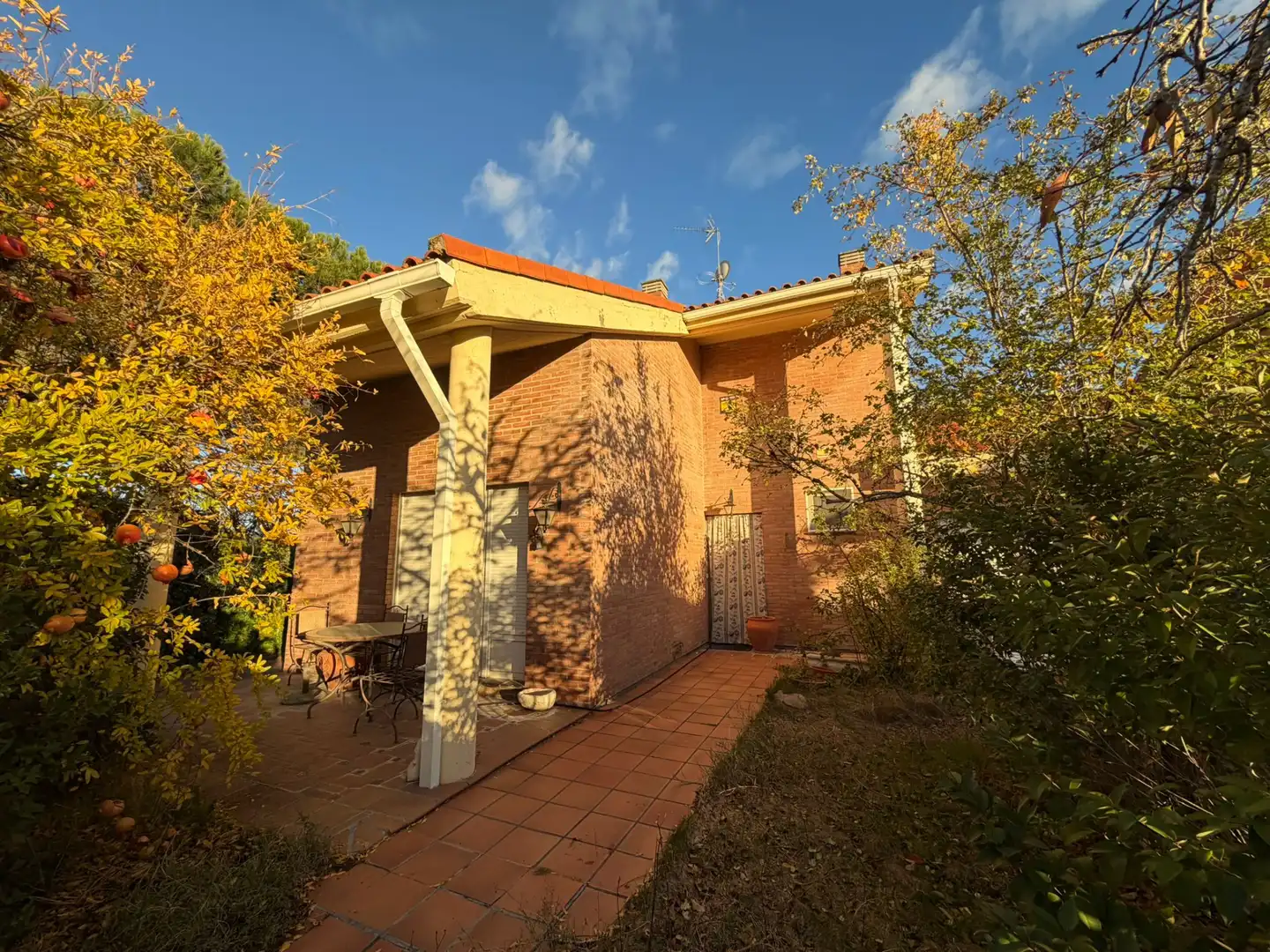 Vista exterior de Casa o chalet en venta en Boecillo con Alarma
