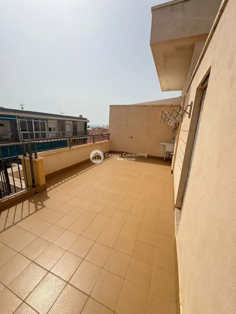 Terraza de Ático en venta en Población de Arroyo con Calefacción y Amueblado