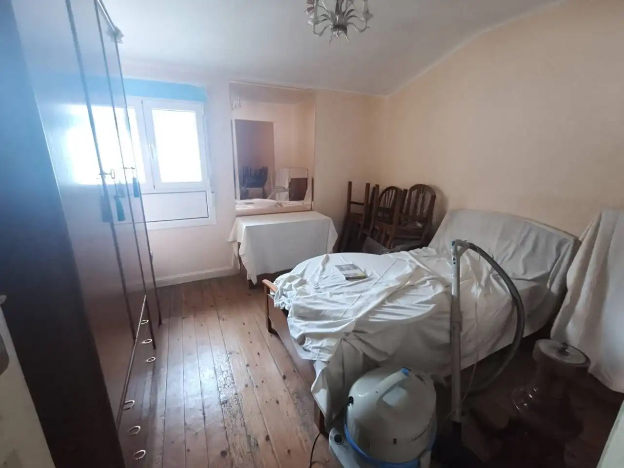 Schlafzimmer von Wohnung zum Verkauf in Bilbao 