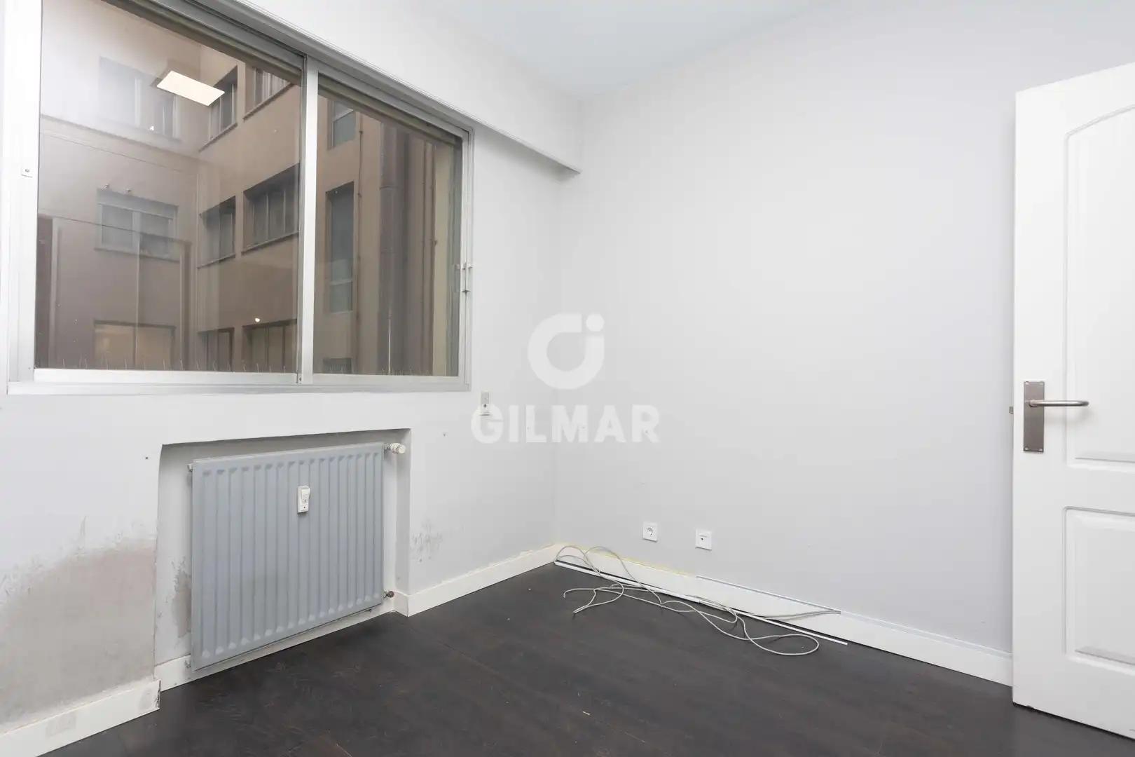 Habitación de Piso en venta en Madrid con Calefacción