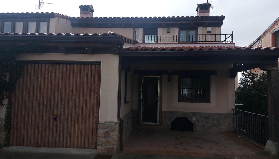 Photo 1 of Single-family semi-detached for sale in Palazuelos de Eresma, Segovia