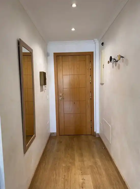 Wohnung zum Verkauf in Marbella mit Klimaanlage, Heizung und Privatgarten