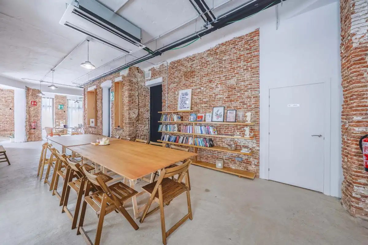 Comedor de Local de alquiler en Madrid con Aire acondicionado y Calefacción