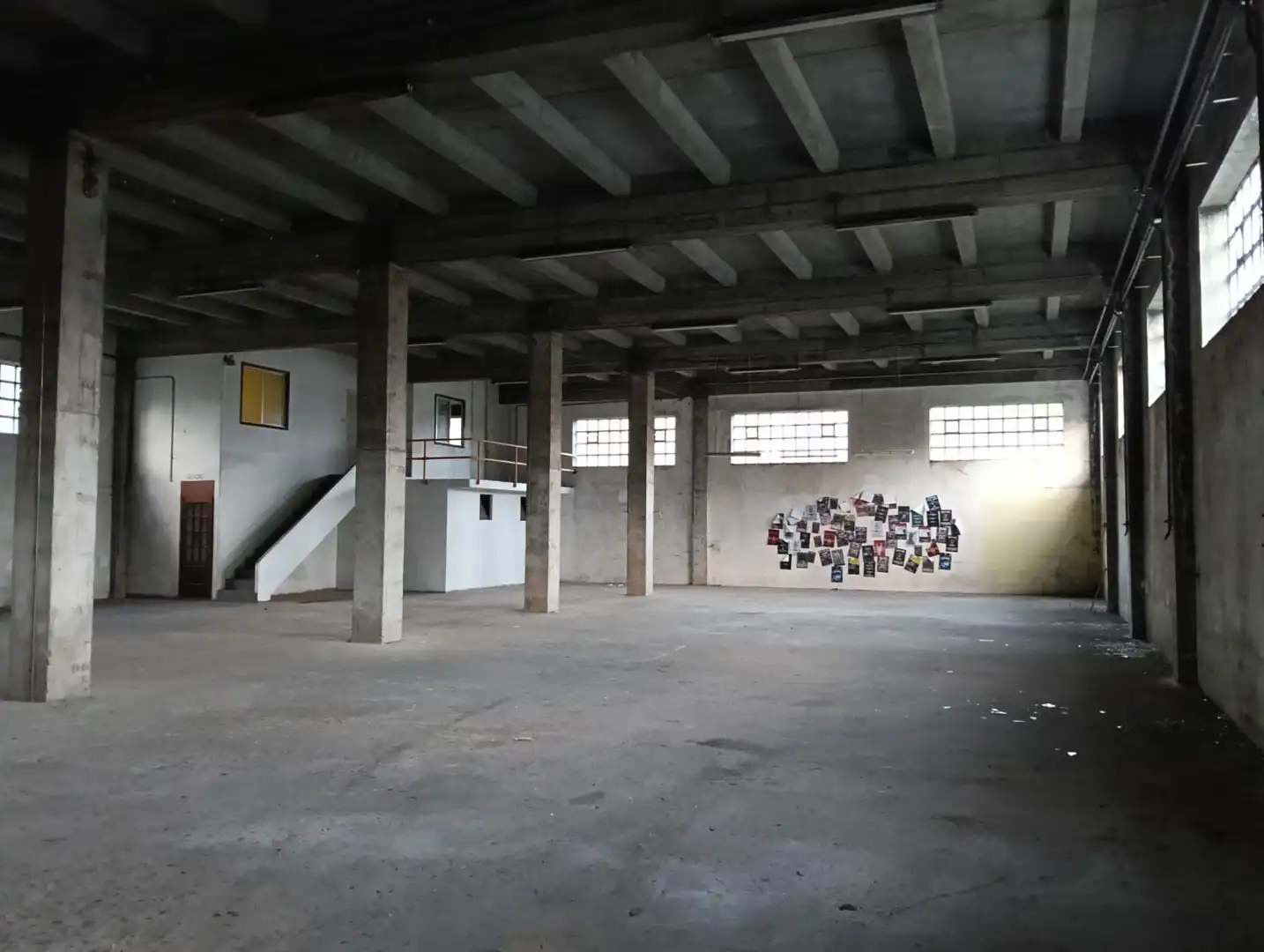Fabrikhallen zur Miete in Moaña