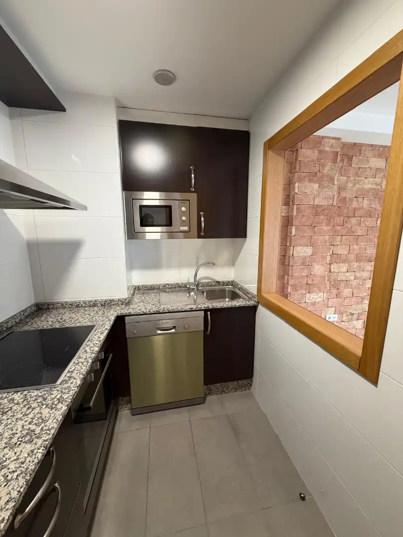 Wohnung mit Aufzug zur Miete in Centro - Juan Flórez - Plaza Pontevedra, imagen 5