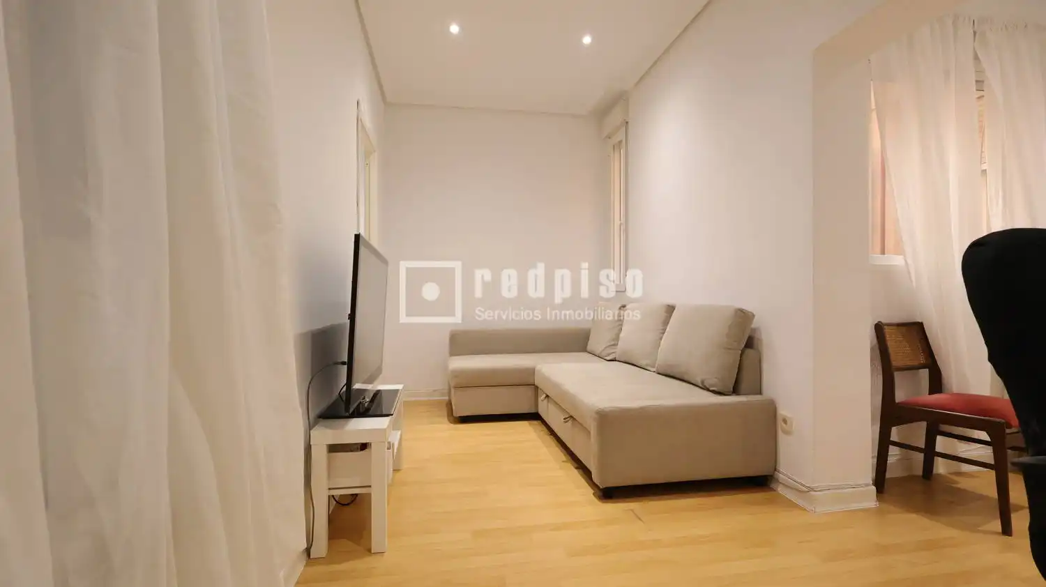 Bedroom of Flat for rent in Madrid  with Air Conditioner, Heating and Furnished