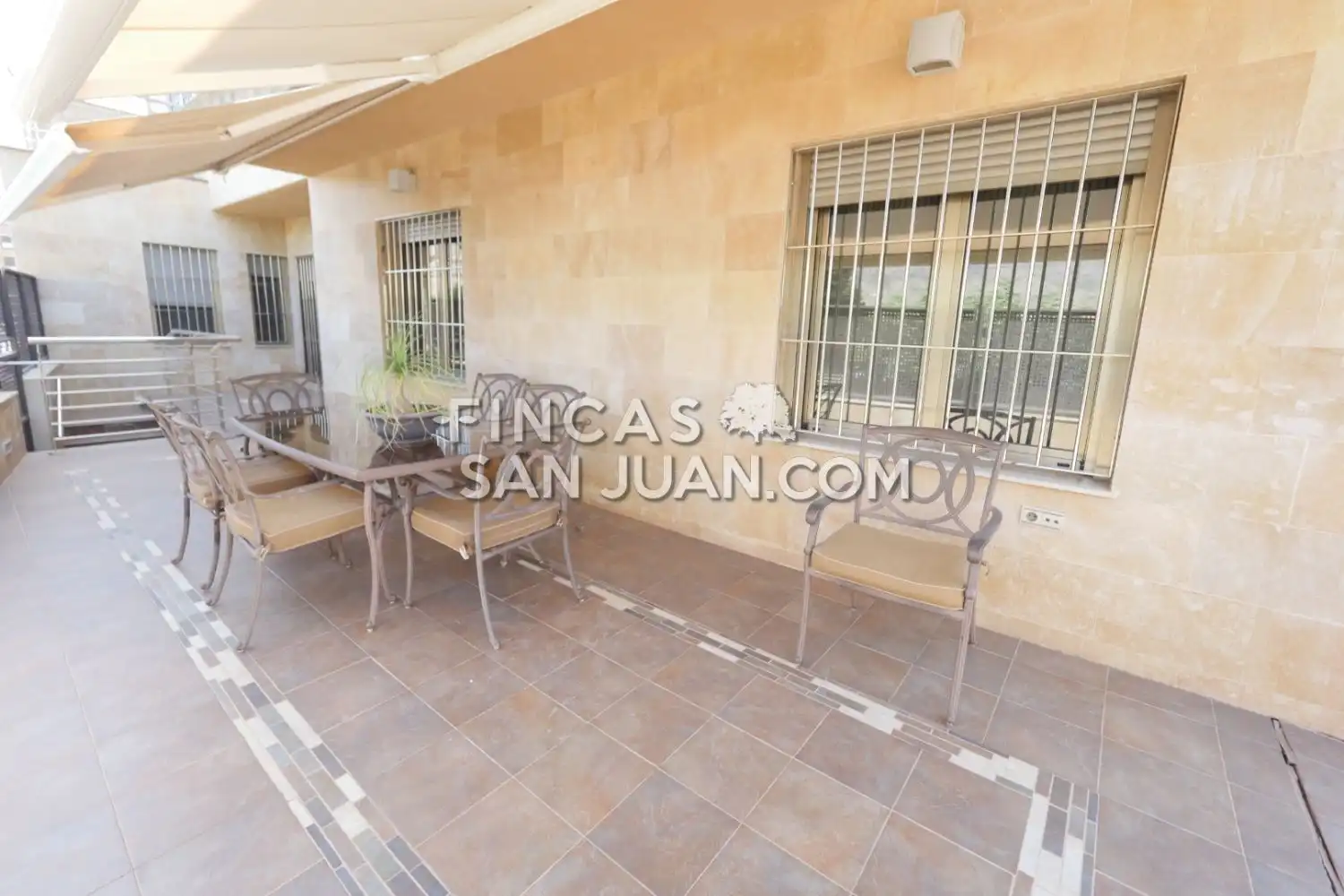 Terrassa de Casa o xalet en venda en Orihuela amb Jardí privat, Terrassa i Traster