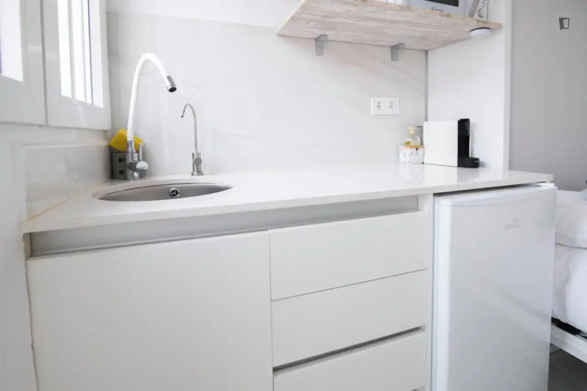 Study for rent in Natzaret