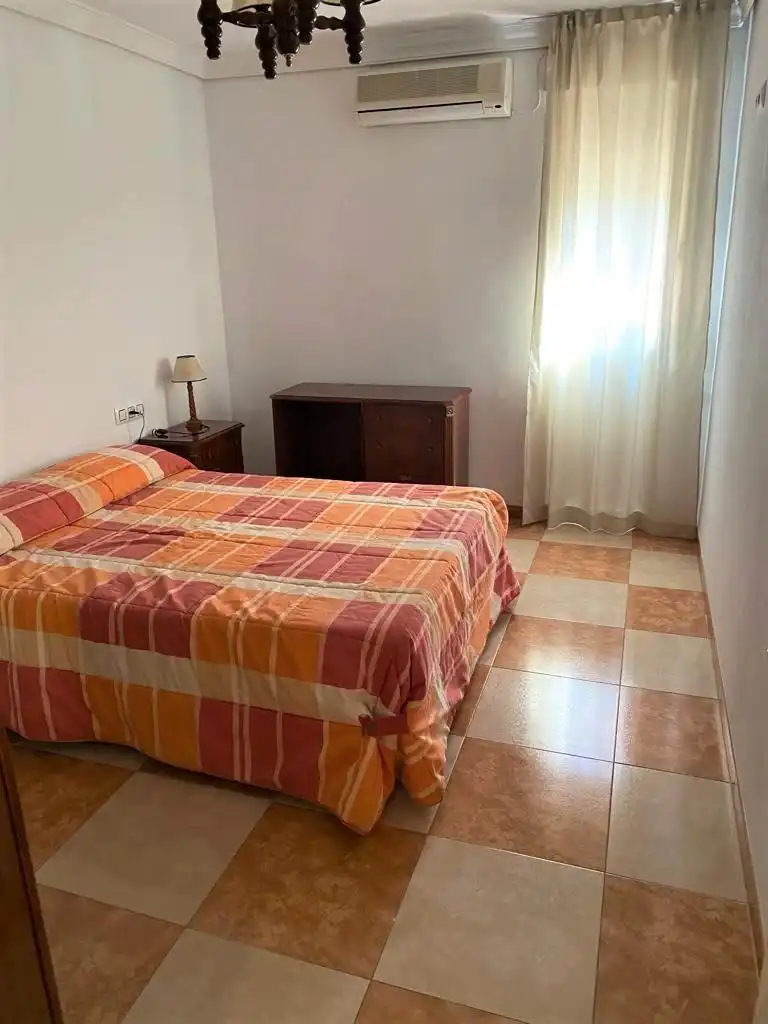 Piso de alquiler en Juan XXIII - Rochelambert