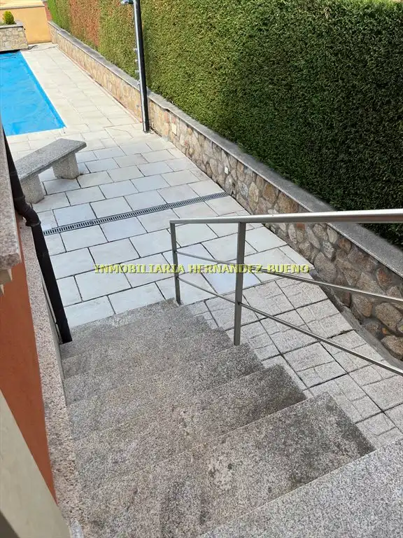 Terraza de Casa o chalet en venta en Carbajosa de la Sagrada con Aire acondicionado, Calefacción y Jardín privado
