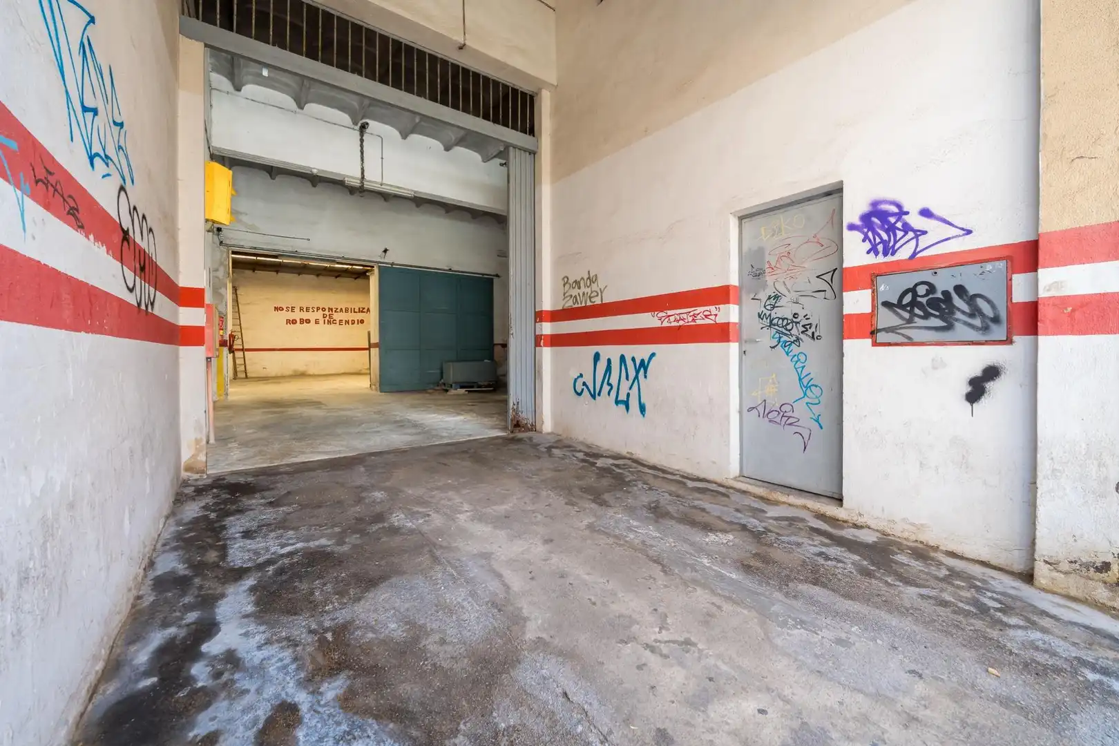 Business premises for sale in Carrer Pere II, imagen 16