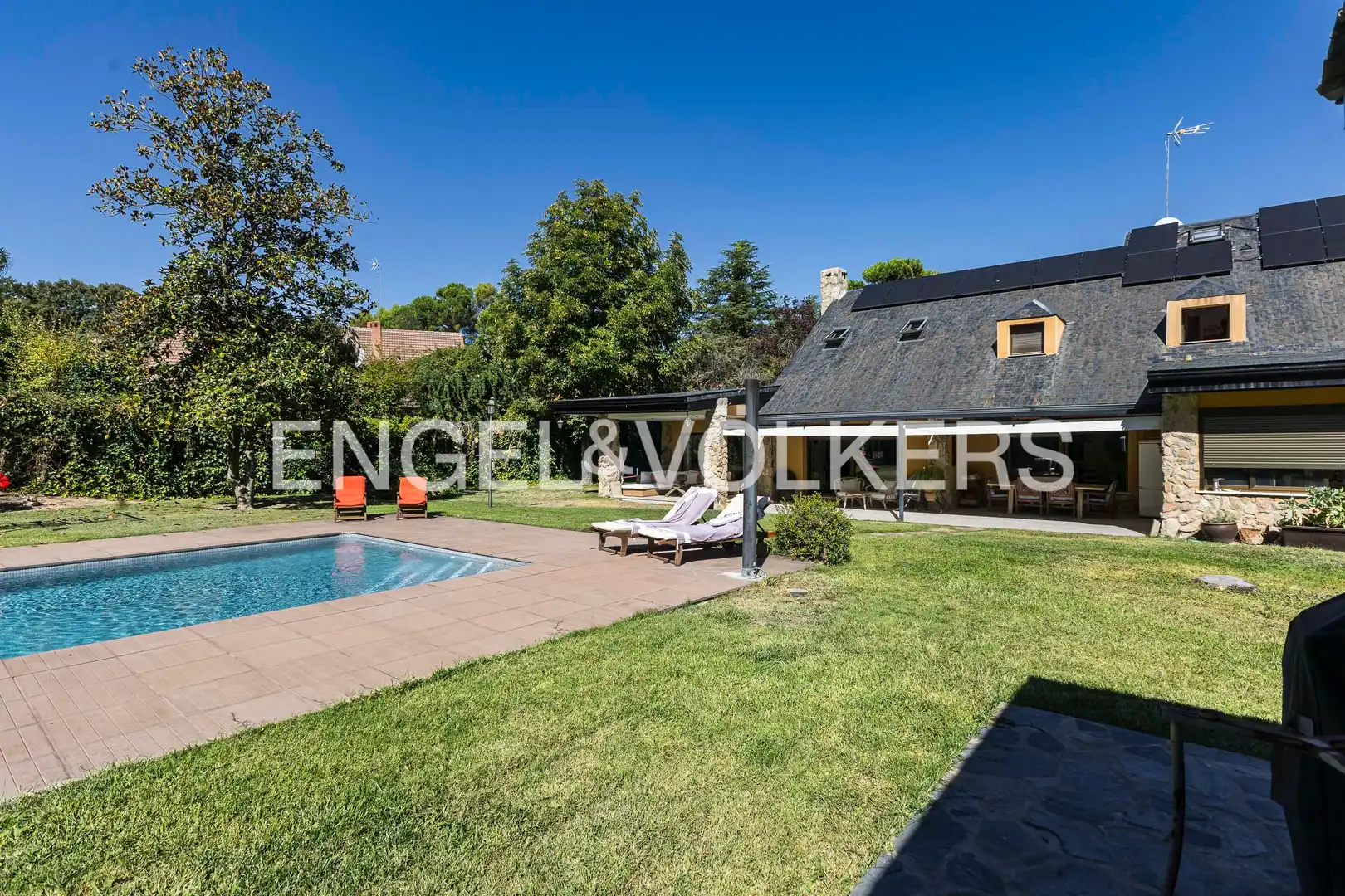 Casa amb piscina en venda a Ciudalcampo