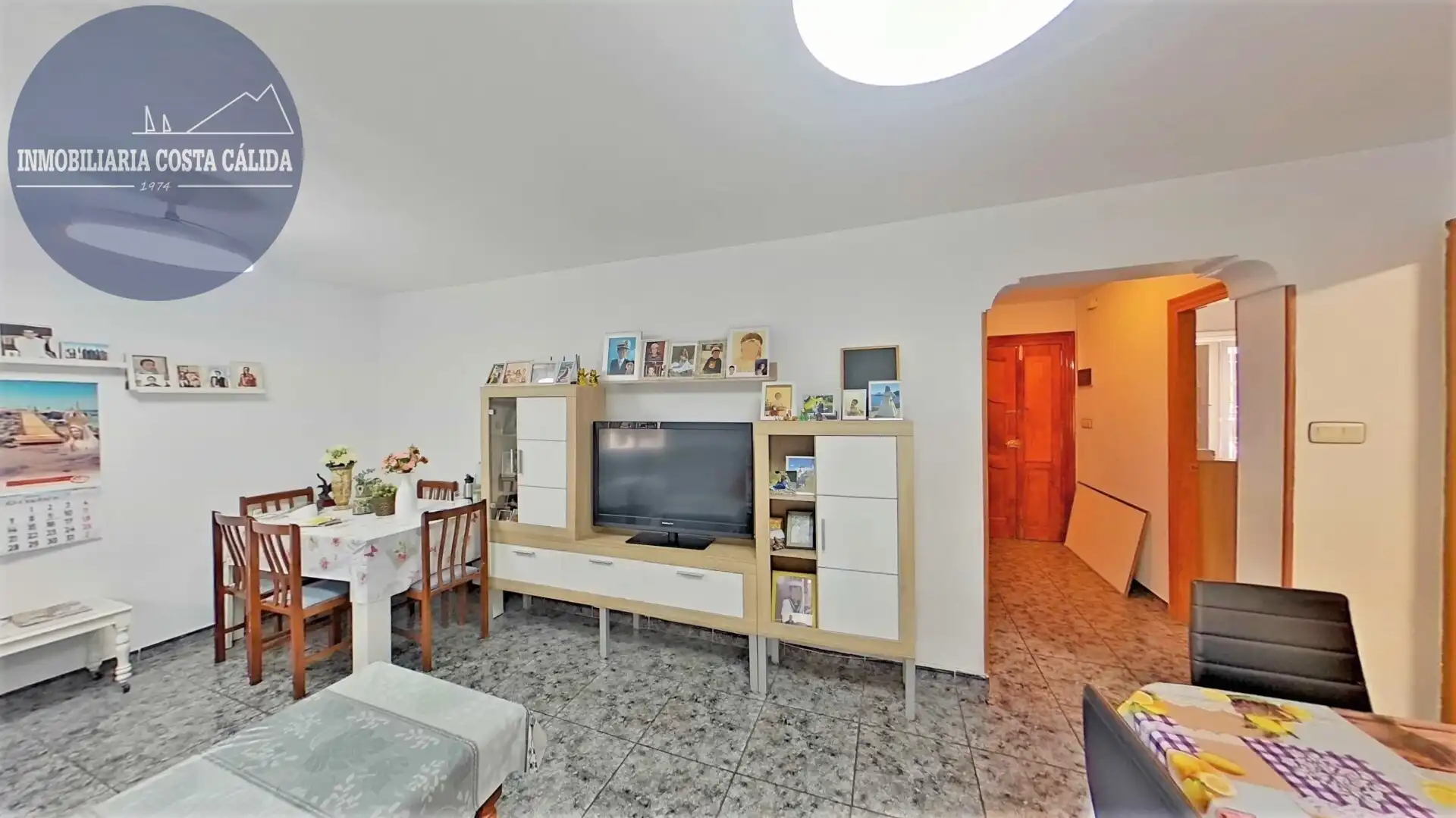 Wohnzimmer von Einfamilien-Reihenhaus zum Verkauf in Casco Antiguo