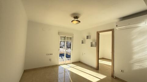 Photo 5 of Flat to rent in Valencia - Av Dr Peset Aleixandre, 116, Barrio de Benicalap,  Valencia Capital