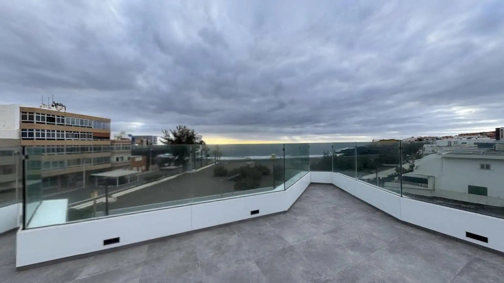 Terrassa de Local de lloguer en Telde