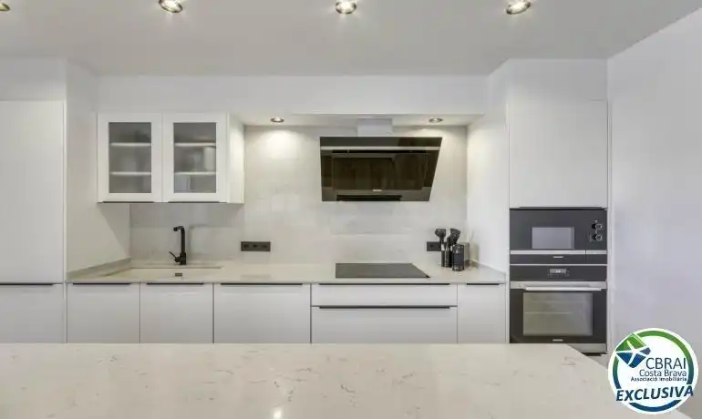 Kitchen of Houses for sale in Cistella  with Community pool