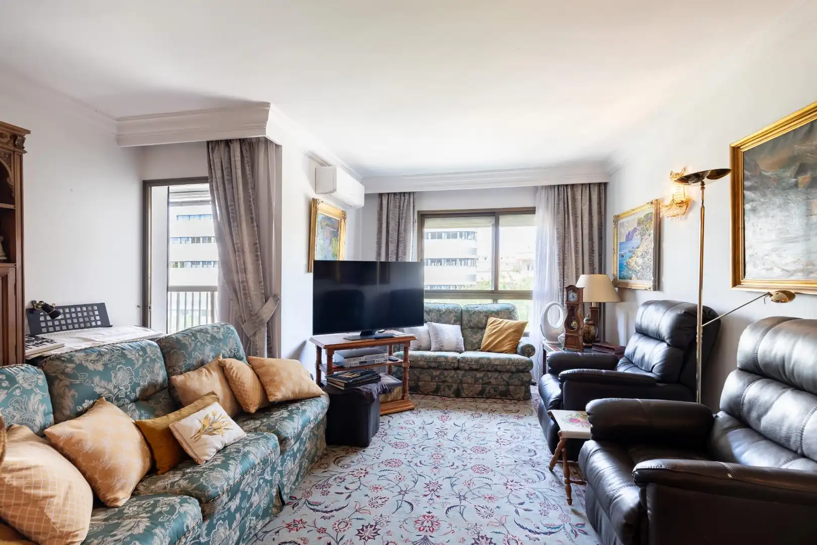 Living room of Flat for sale in  Palma de Mallorca  with Air Conditioner, Heating and Terrace