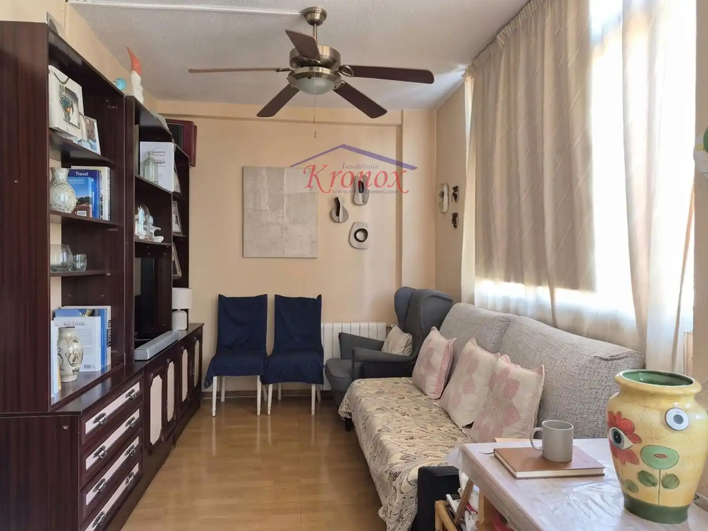 Sala d'estar de Dúplex en venda en Moratalaz