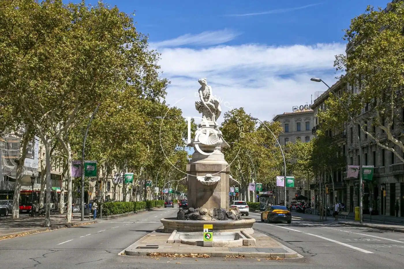 Piso con terraza en venta en Carrer de Pau Claris, imagen 19
