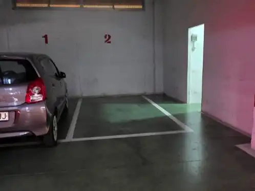 Parkplatz von Wohnung zur Miete in Sevilla mit Klimaanlage, Möbliert und Waschmaschine