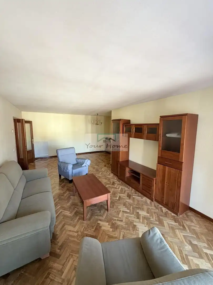 Sala d'estar de Pis en venda en Torrejón de Ardoz amb Aire condicionat, Calefacció i Parquet
