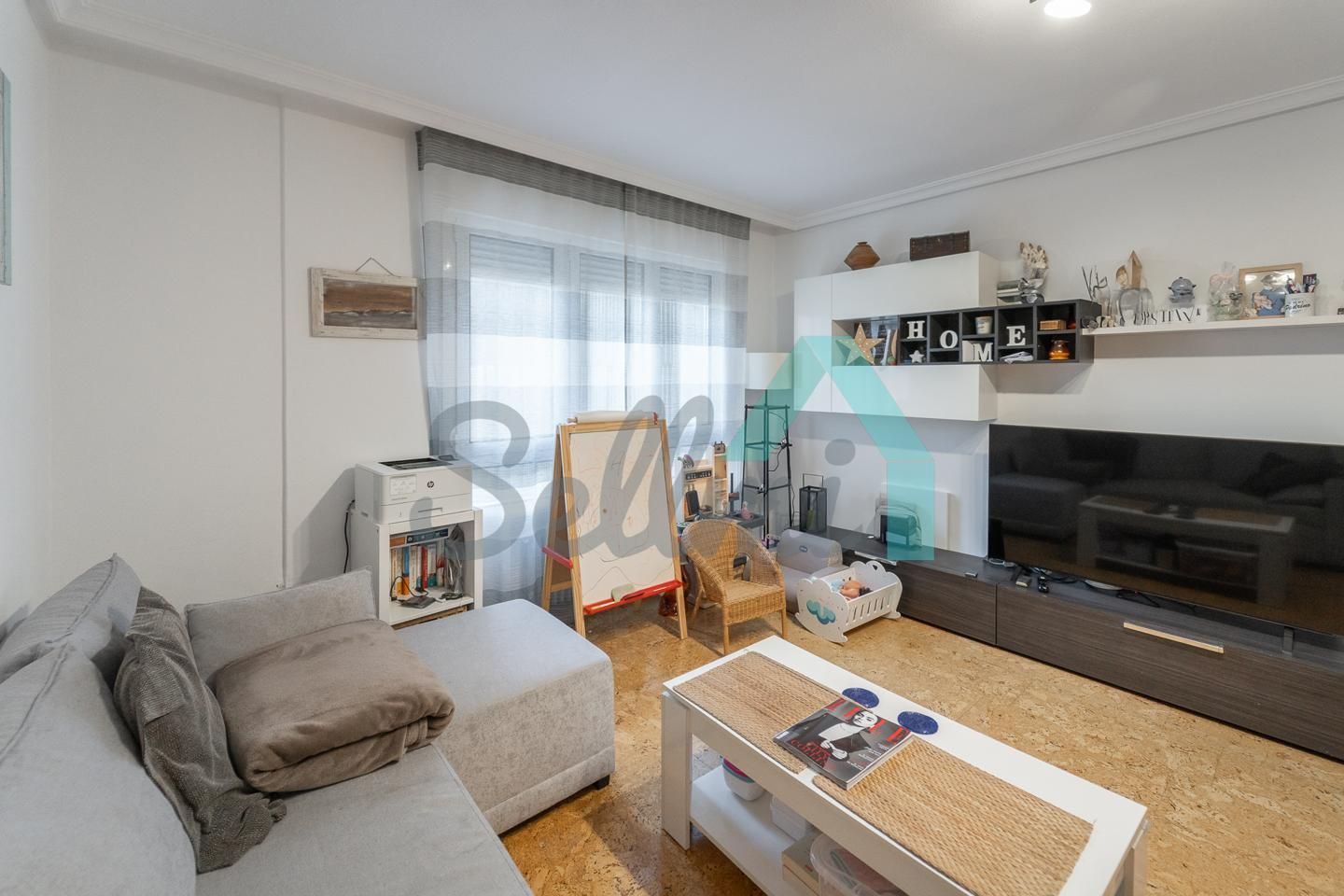 Living room of Flat for sale in Oviedo   with Heating and Storage room