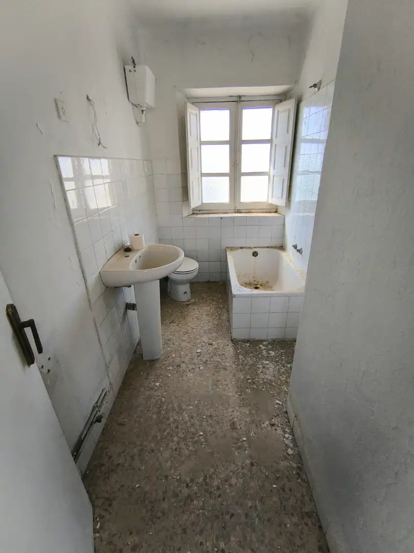 Bany de Casa o xalet en venda en Meneses de Campos amb Jardí privat i Traster