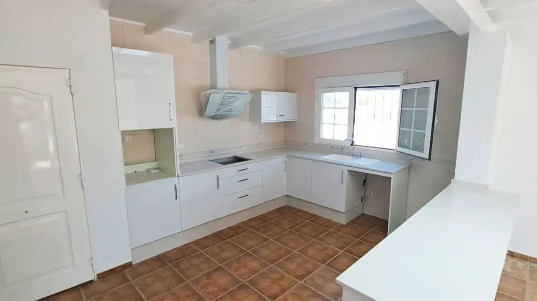 Cuina de Casa o xalet en venda en Catral amb Jardí privat i Terrassa