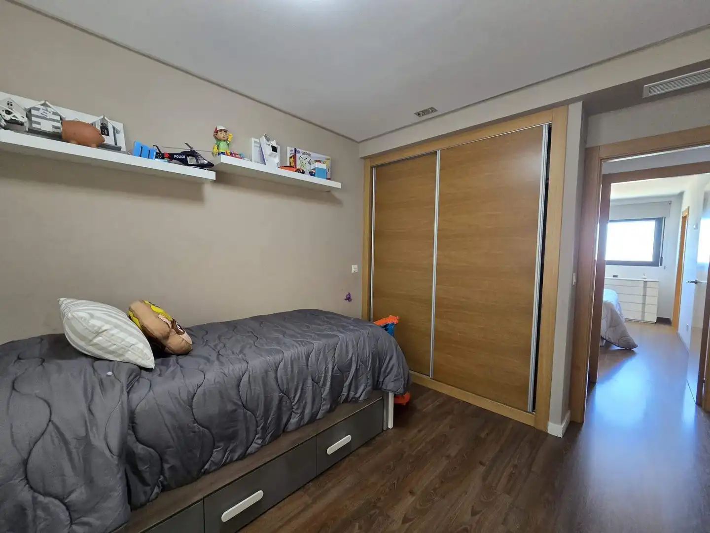 Habitación de Piso en venta en Crevillent con Aire acondicionado, Terraza y Piscina comunitaria