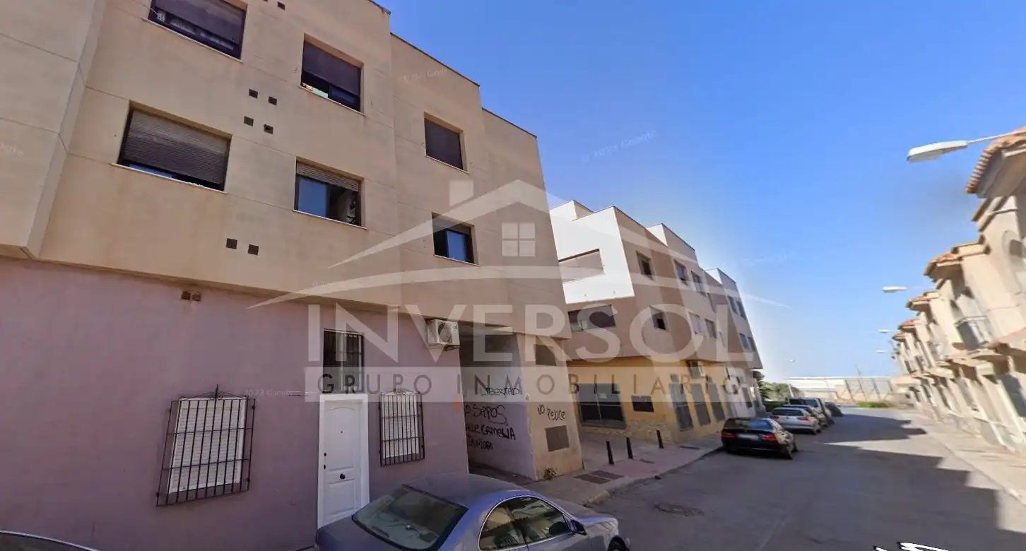 Vista exterior de Piso en venta en El Ejido