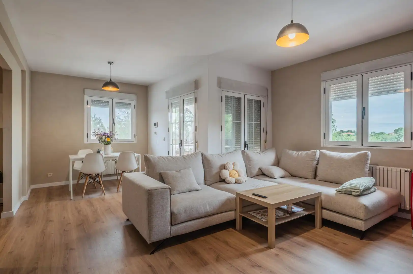 Sala de estar de Casa o chalet en venta en Yeles con Aire acondicionado, Calefacción y Jardín privado