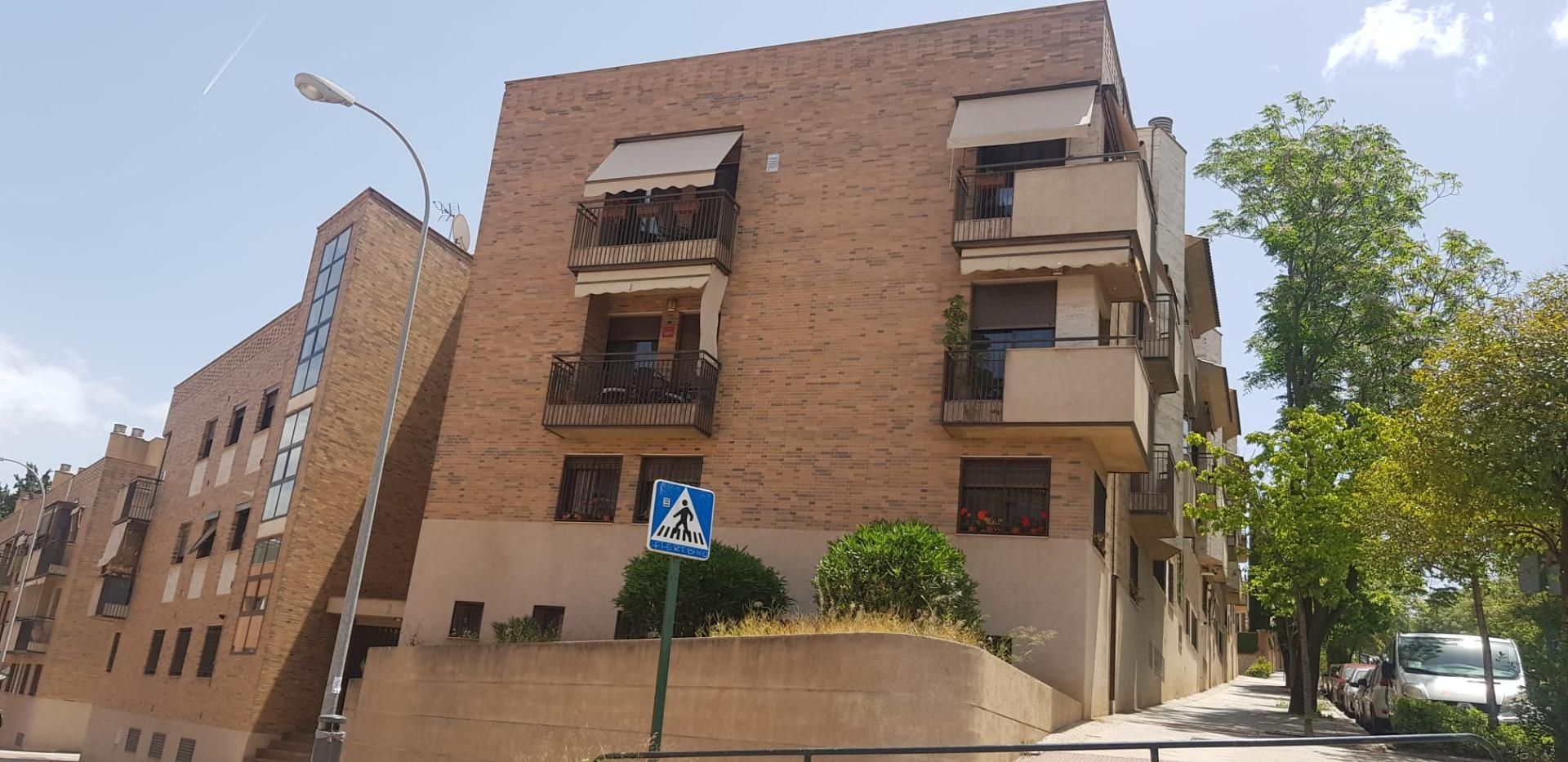 Pis de lloguer a Camino de los Neveros - Serrallo, Genil