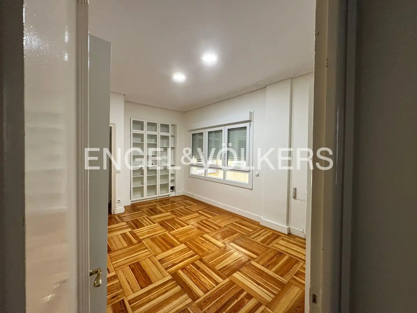 Piso en venta en Madrid con Aire acondicionado, Calefacción y Parquet