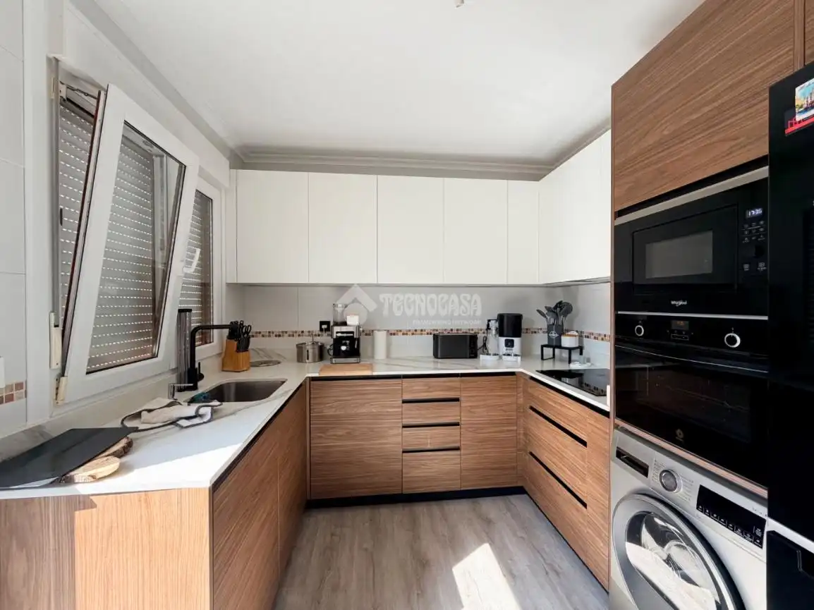 Cocina de Casa adosada en venta en Guriezo con Calefacción, Jardín privado y Balcón