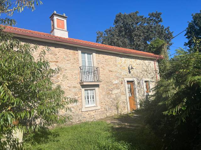 Casa-chalet en Venta en Lugar Pereiruga en Sedes - Pedroso - Doso