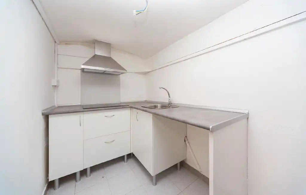 Cocina de Estudio en venta en Barcelona con Calefacción