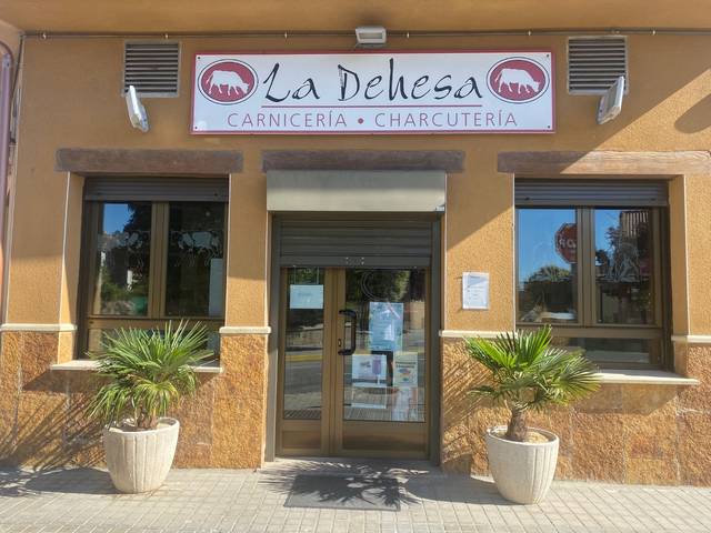Local comercial en Alquiler en Calle Rejales, 2 en Palazuelos de Eresma