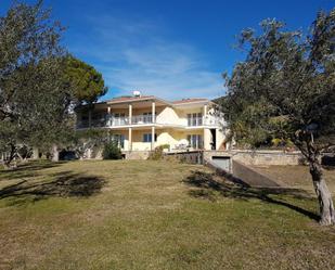 Außenansicht von Haus oder Chalet zum verkauf in Pau mit Klimaanlage, Terrasse und Schwimmbad