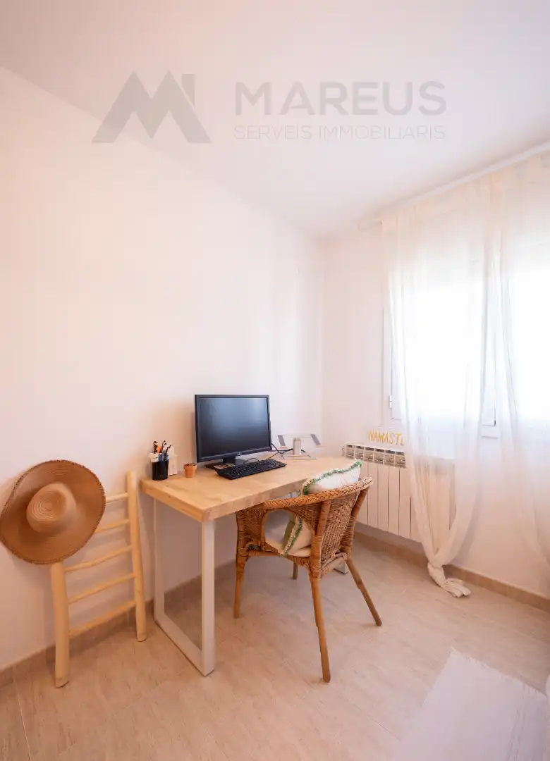 Bedroom of Houses for sale in Sant Esteve Sesrovires  with Heating, Private garden and Terrace