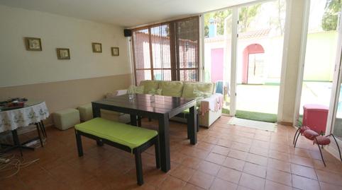 Foto 2 de Casa adosada en venta en Calle Norte, Lobón, Badajoz