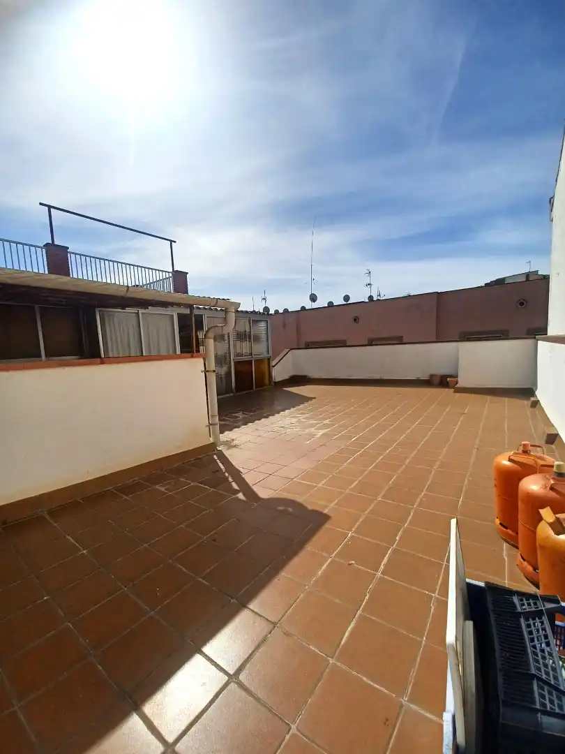 Terrasse von Wohnung zum Verkauf in Castellbisbal mit Klimaanlage, Terrasse und Balkon