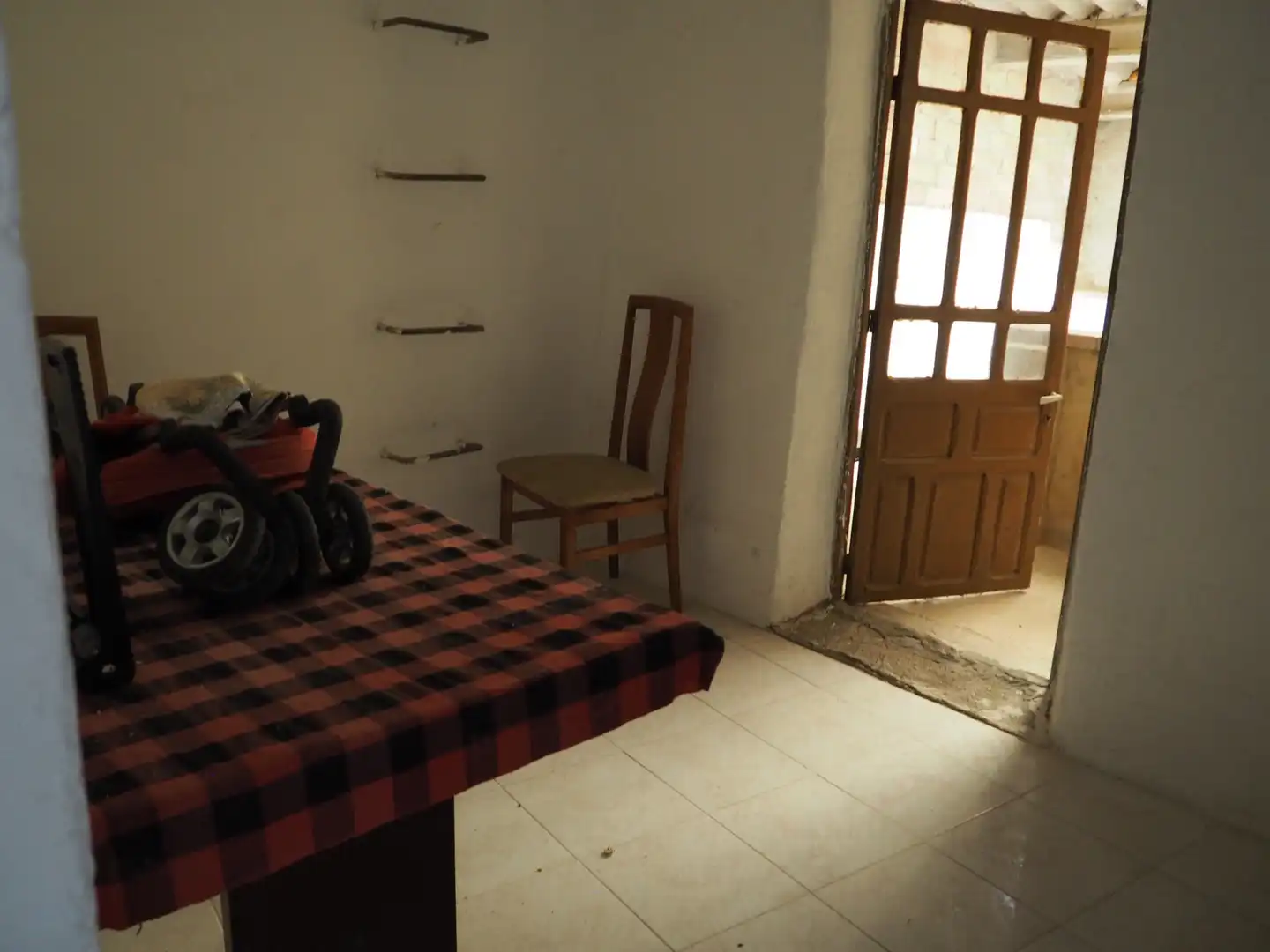 Menjador de Casa o xalet en venda en Riba-roja d'Ebre amb Moblat